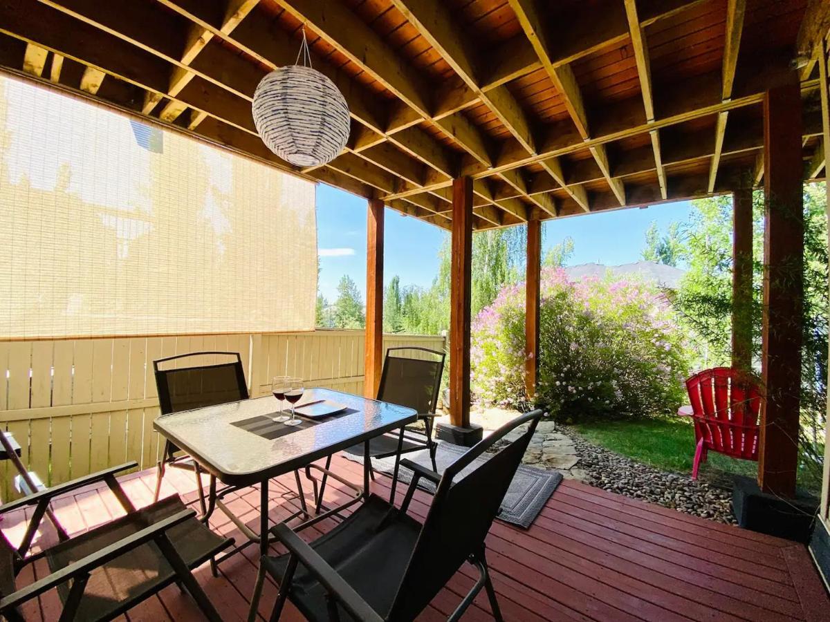 Private, Spacious, & Bright Home Calgary Zewnętrze zdjęcie